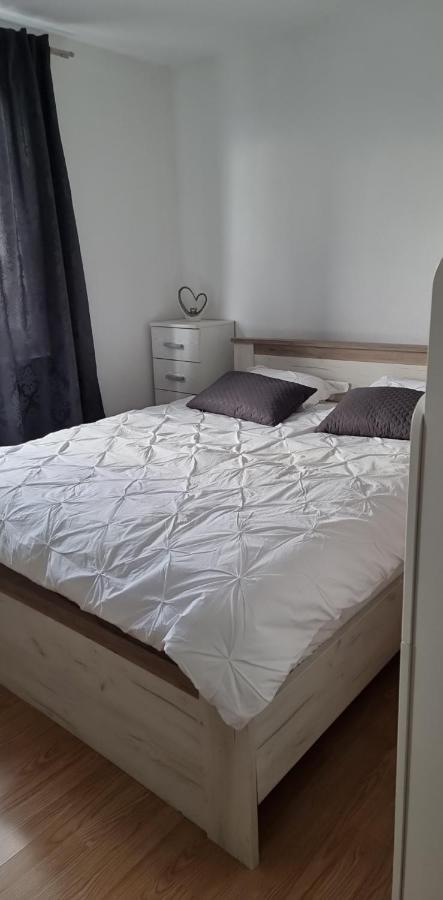 Appartement Muric Apartman 7 *